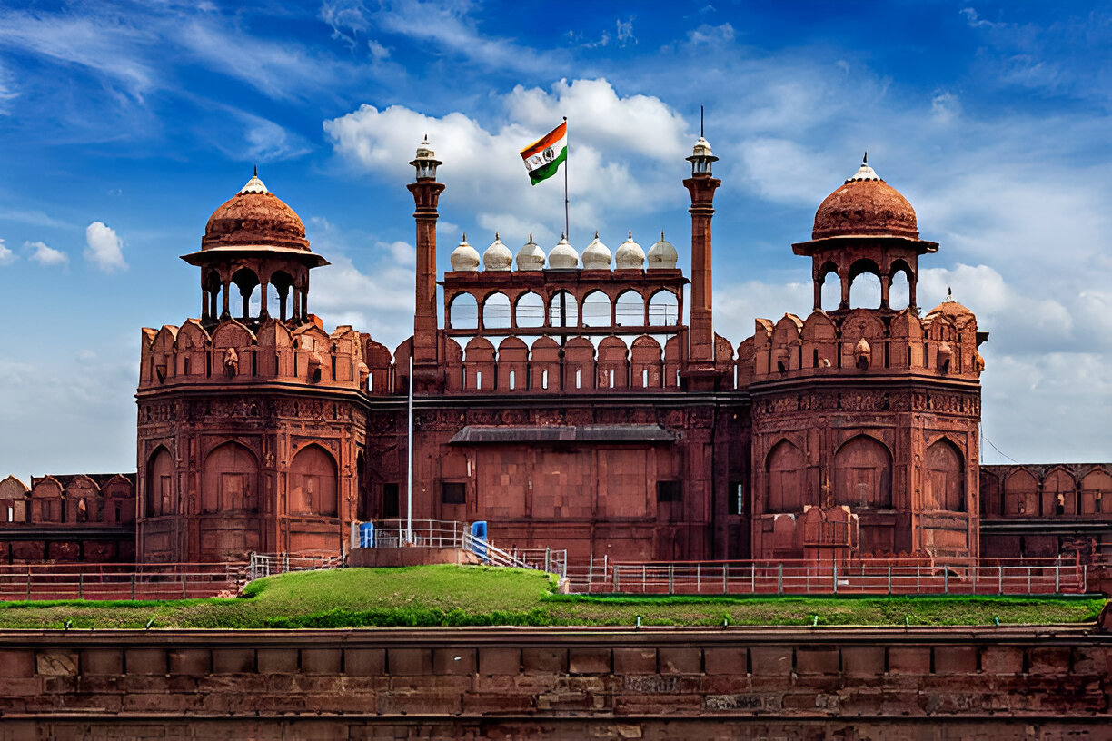 Top 10 Must-Visit Places in Delhi